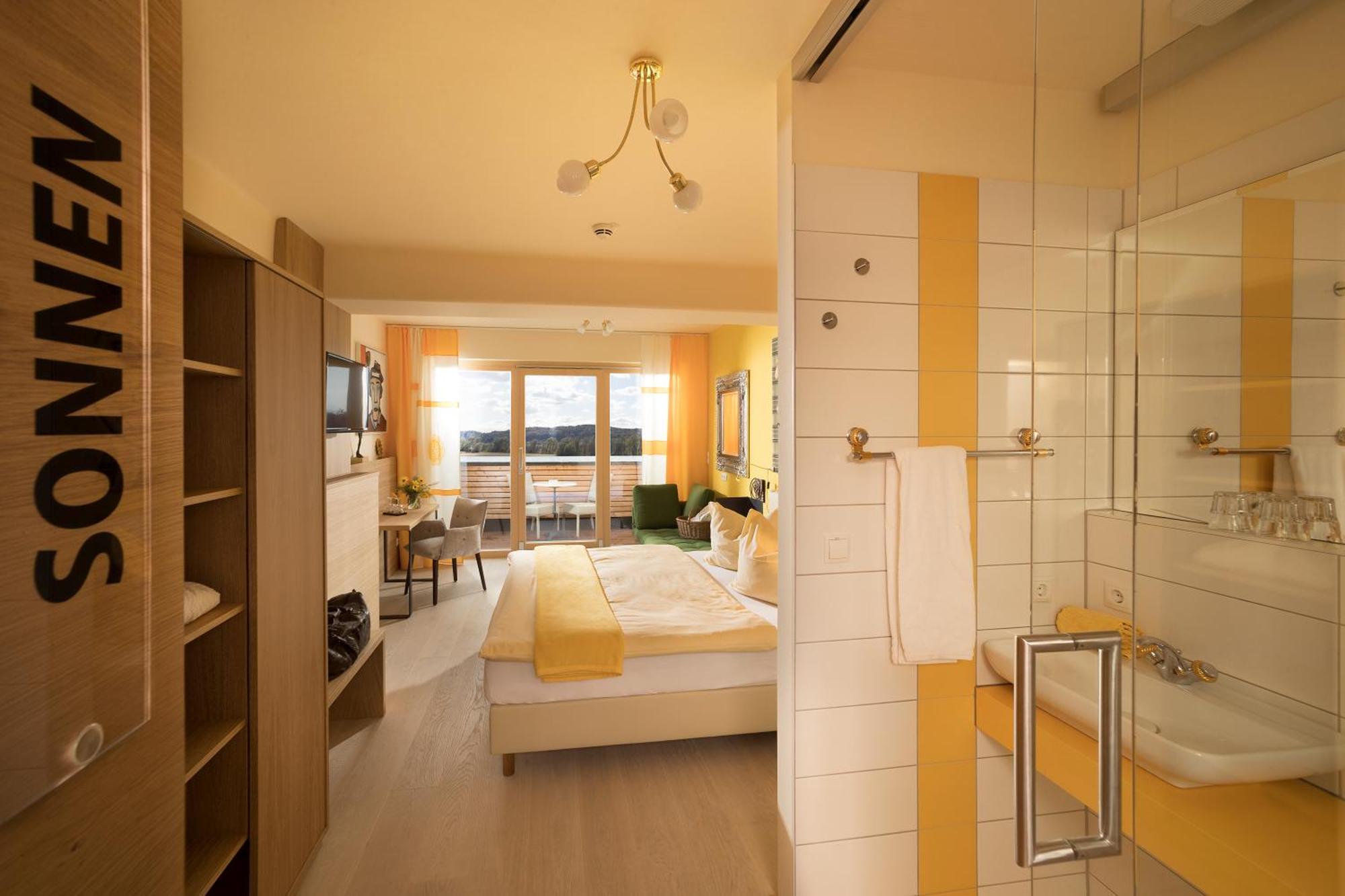 Malerwinkl Restaurant + Kunsthotel Hatzendorf 외부 사진